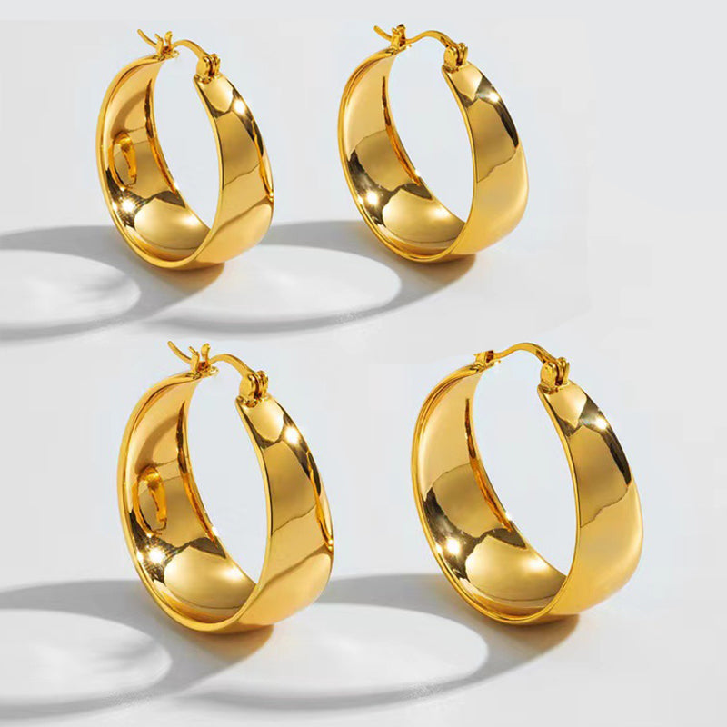 Elegant Wide Hoop Earrings in Gold for Everyday Wear