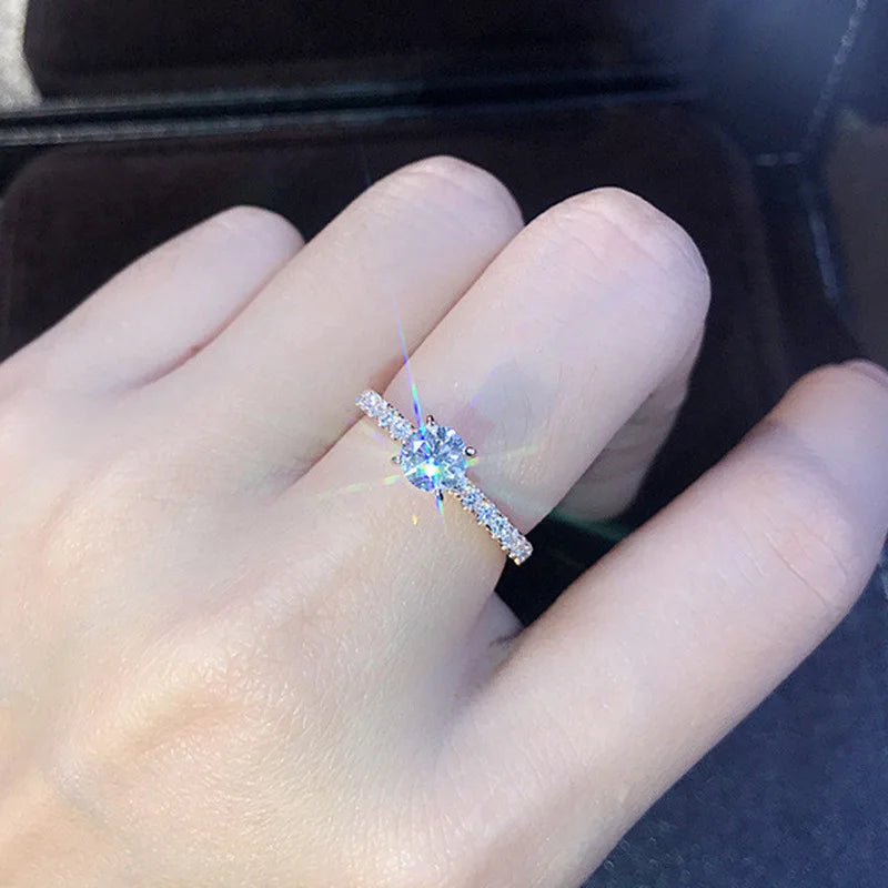 AAA Zircon Charming Finger Ring