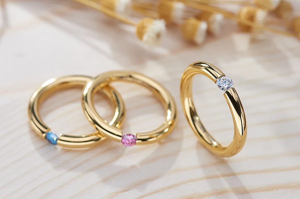 Brilliant Claw Moissanite Ring