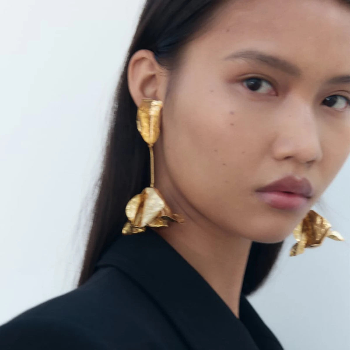 Elegant Statement Jewelry - Metal Flower Earrings