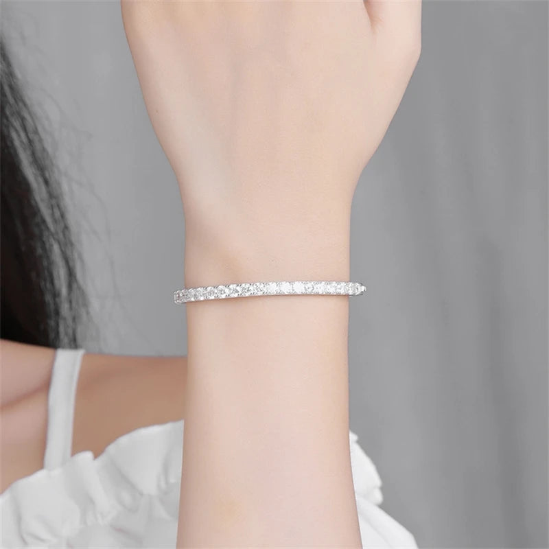 Gilded Grace Moissanite Bracelet