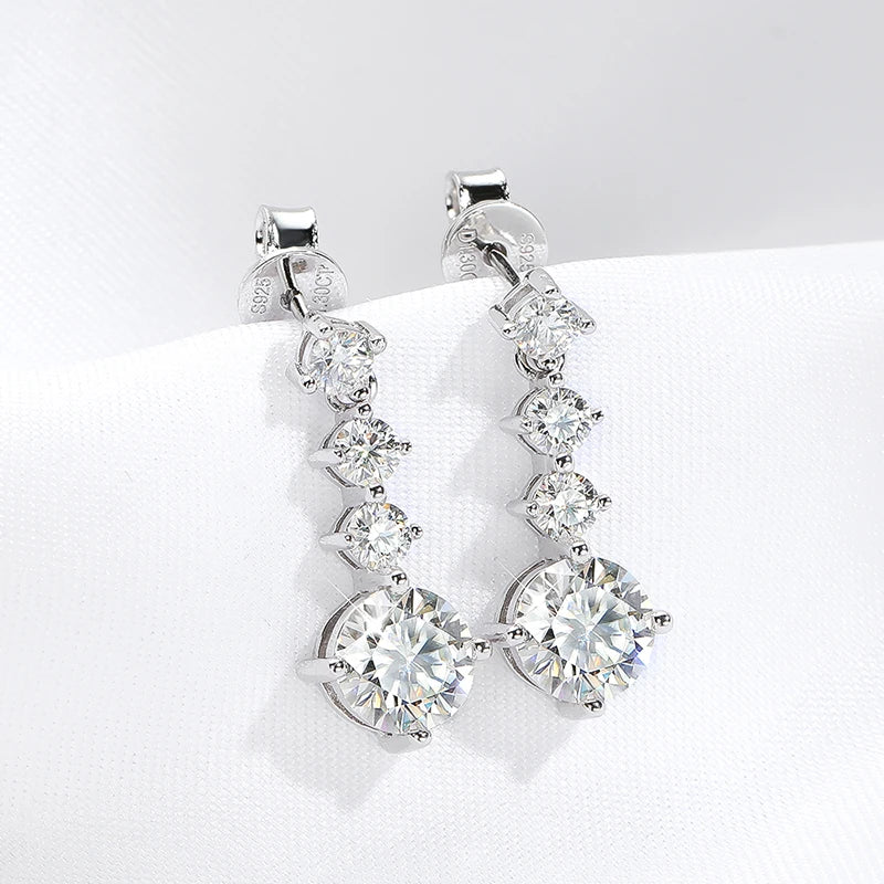 Classic Four Claws Moissanite Earrings