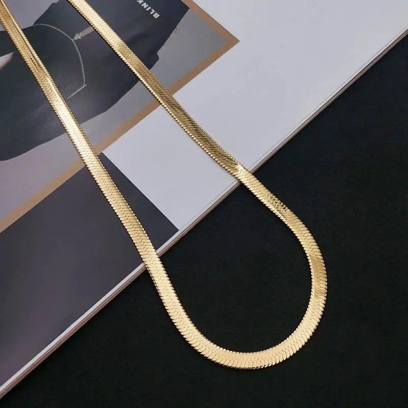 Sleek Elegance Flat Chain Necklace