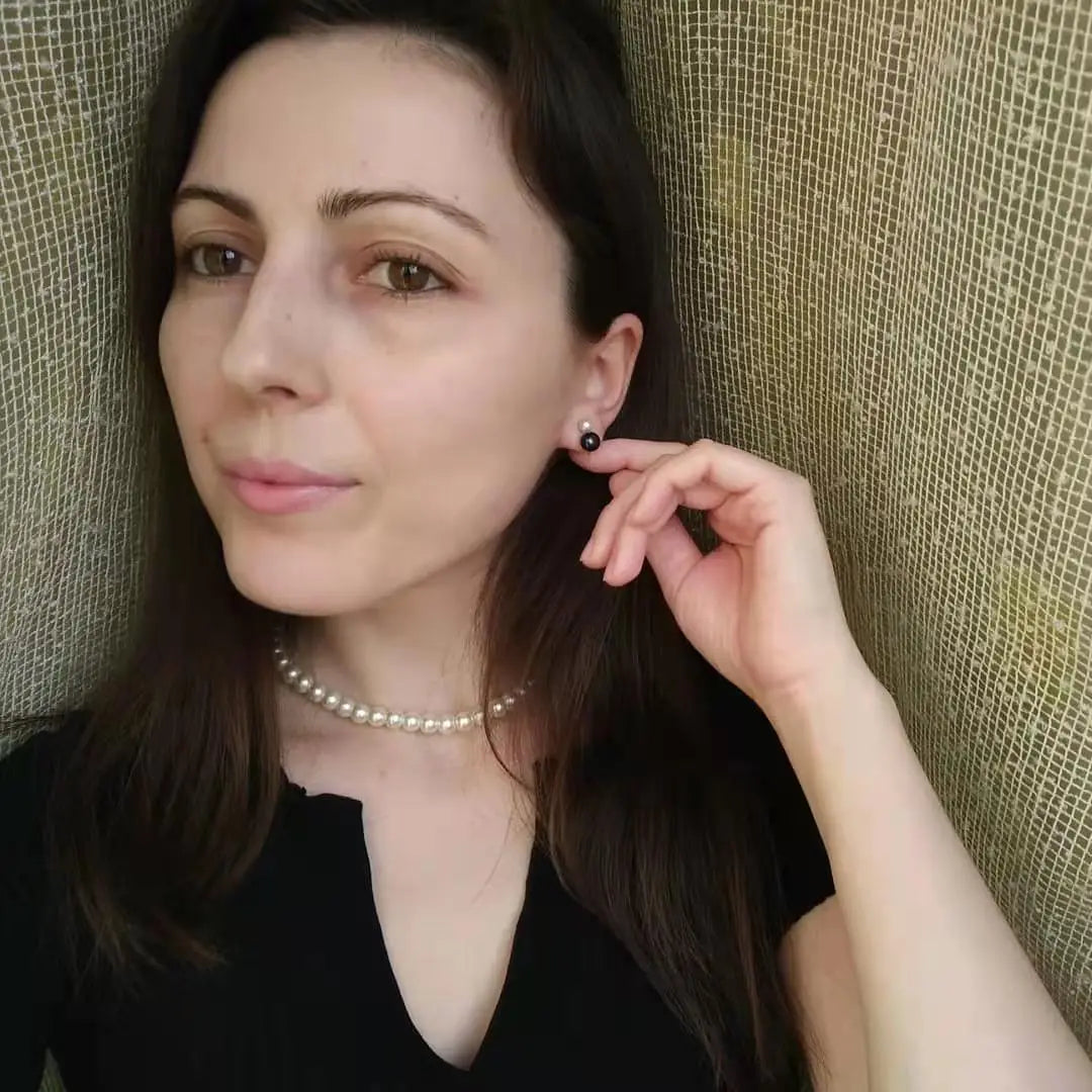 Dainty Natural Pearl Stud Earrings for Women