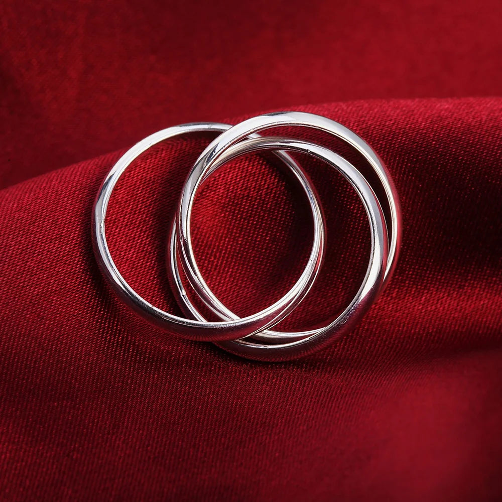 Three Circle Party Ring in 925 Sterling Silver
