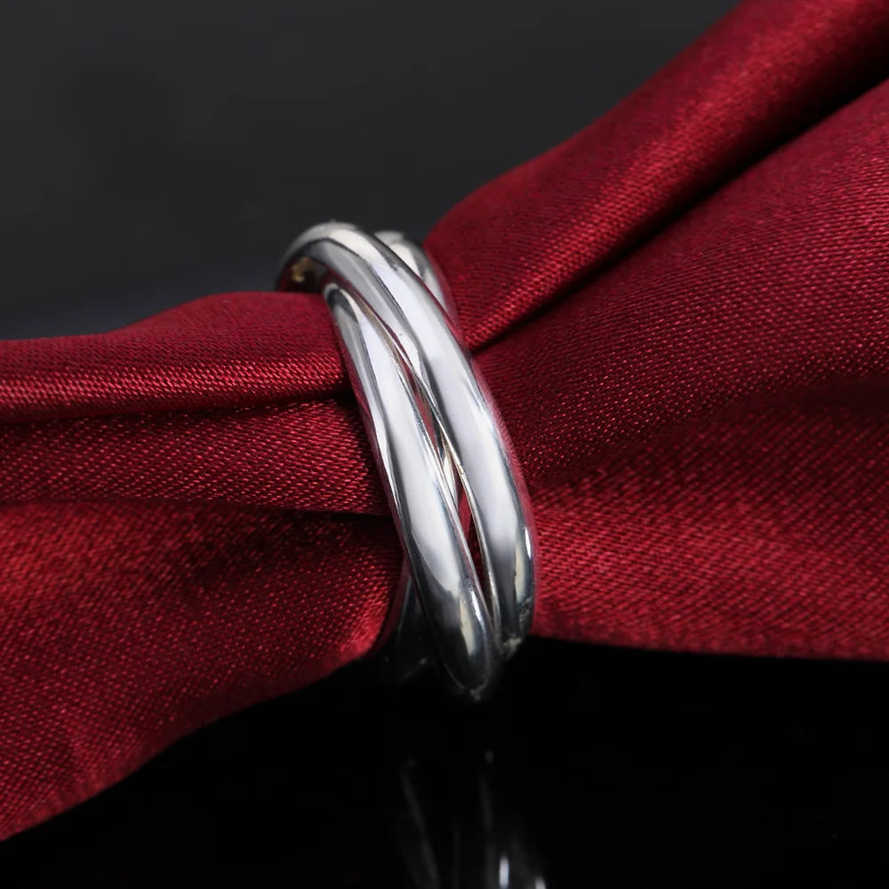 Three Circle Party Ring in 925 Sterling Silver