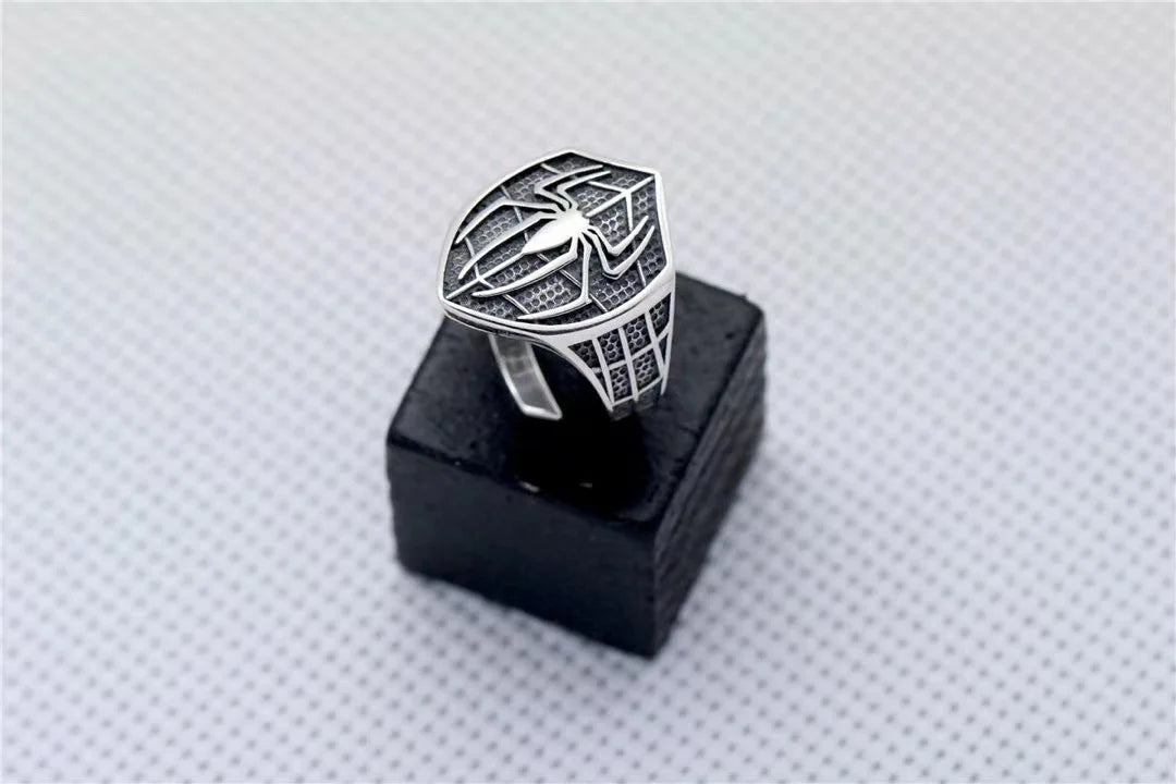 Arachnid Elegance Ring