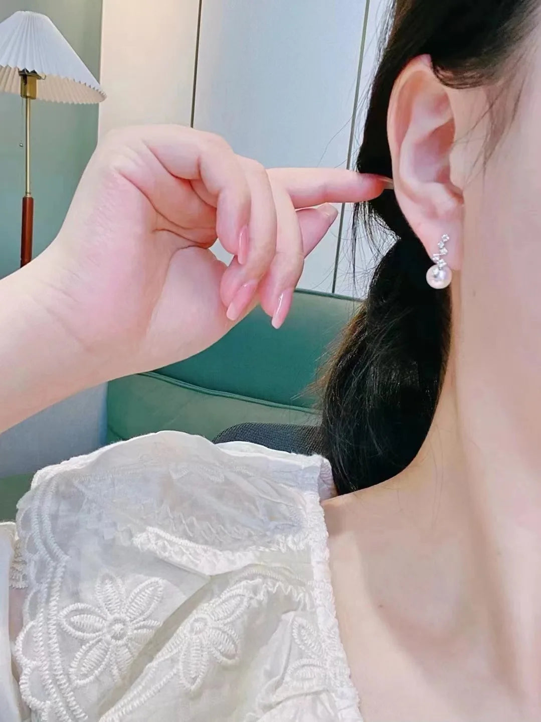 Sophisticated 8-8.5mm Pearl Jewelry Set