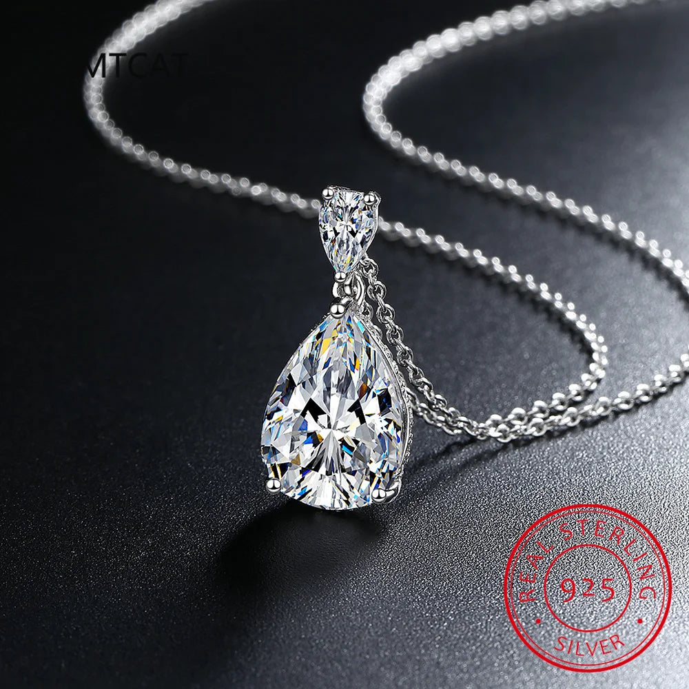 Luxurious 2.5ct Moissanite Teardrop Necklace for Women