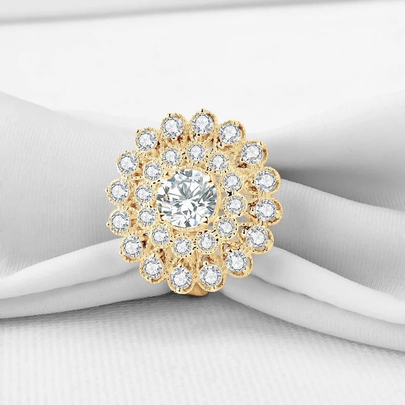 Dazzling Round Cut Moissanite Ring