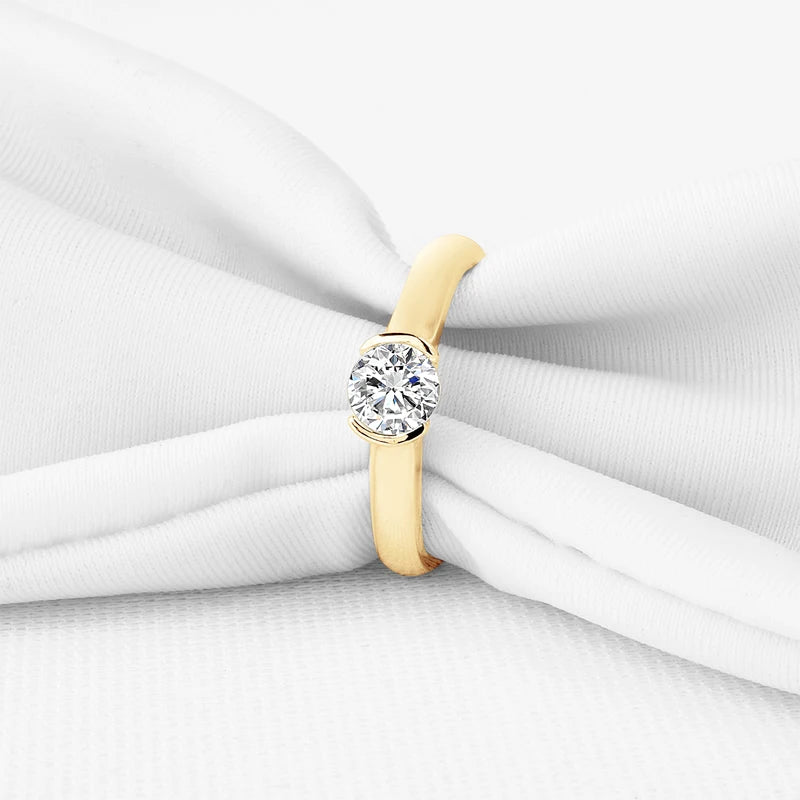 Timeless 0.5CT Pure Gold Engagement Ring