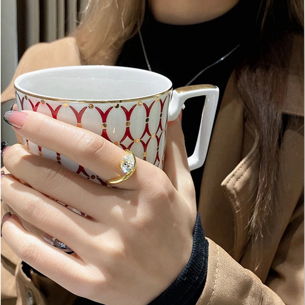 Glamour Pear Cut Statement Ring