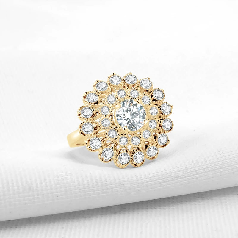 Dazzling Round Cut Moissanite Ring