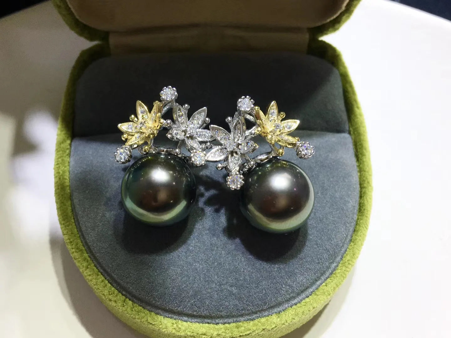 Amazing 9-10mm Tahitian Pearl Jewelry Set - 925 Sterling Silver