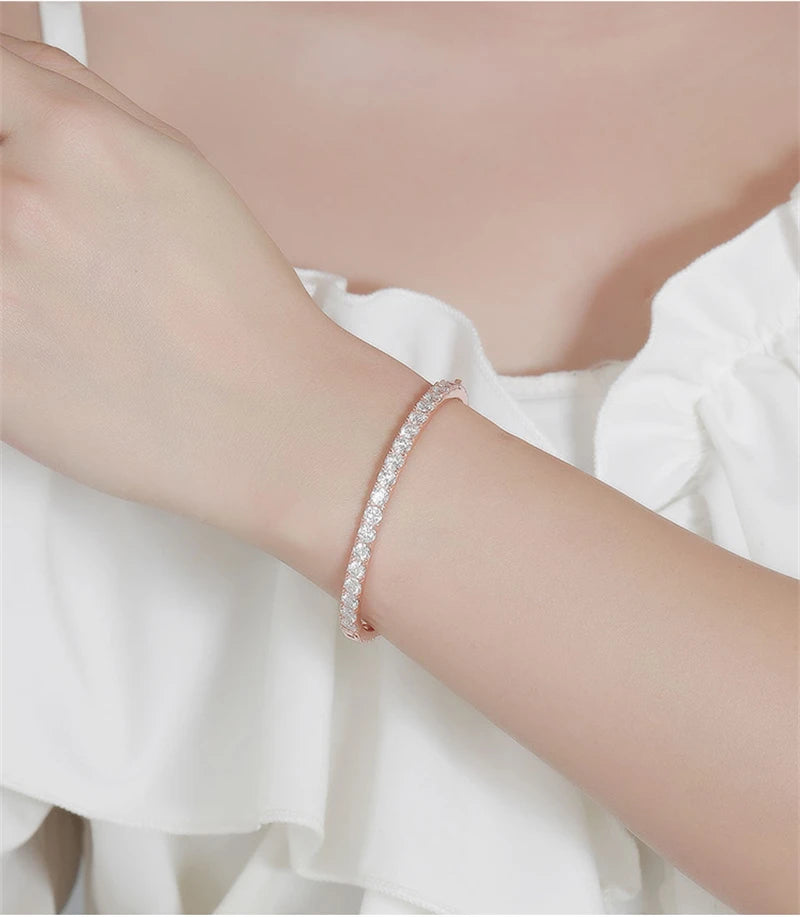 Gilded Grace Moissanite Bracelet